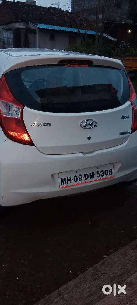 Hyundai Eon 2015 Petrol Well Maintained