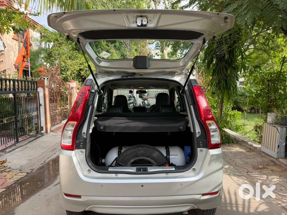 New 2022 Wagonr Lxi Cng Gray Colour – Only 77 Km