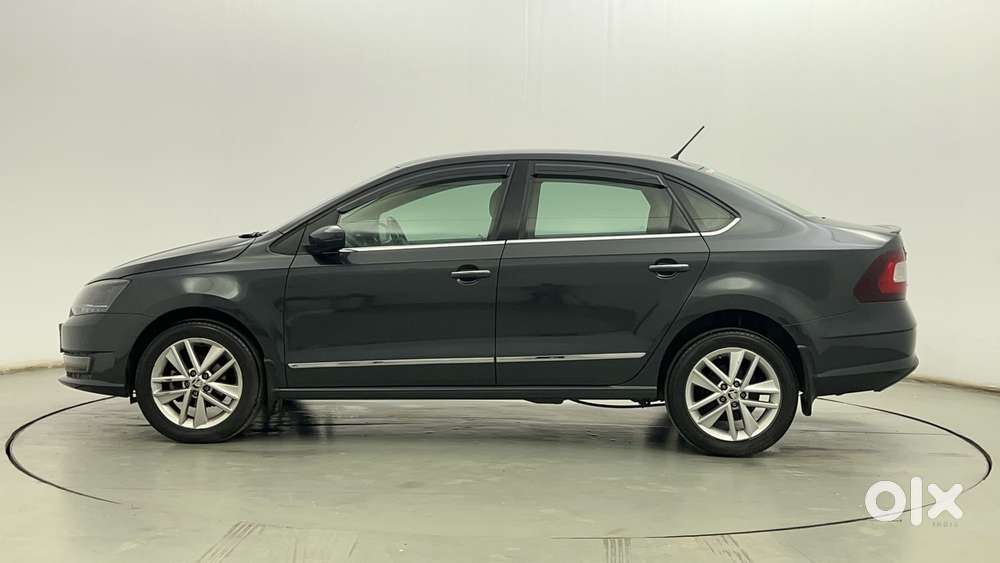 Skoda Rapid 1.0 Style At, 2021, Petrol