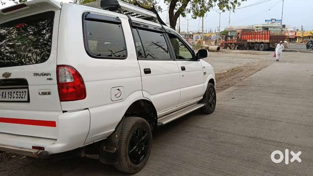 Chevrolet Tavera 2010 Diesel Well Maintained