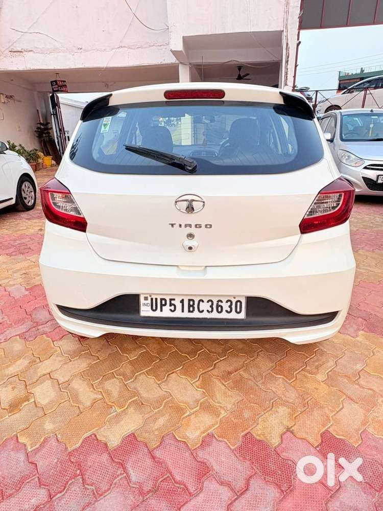 Tata Tiago Petrol 2022 Car