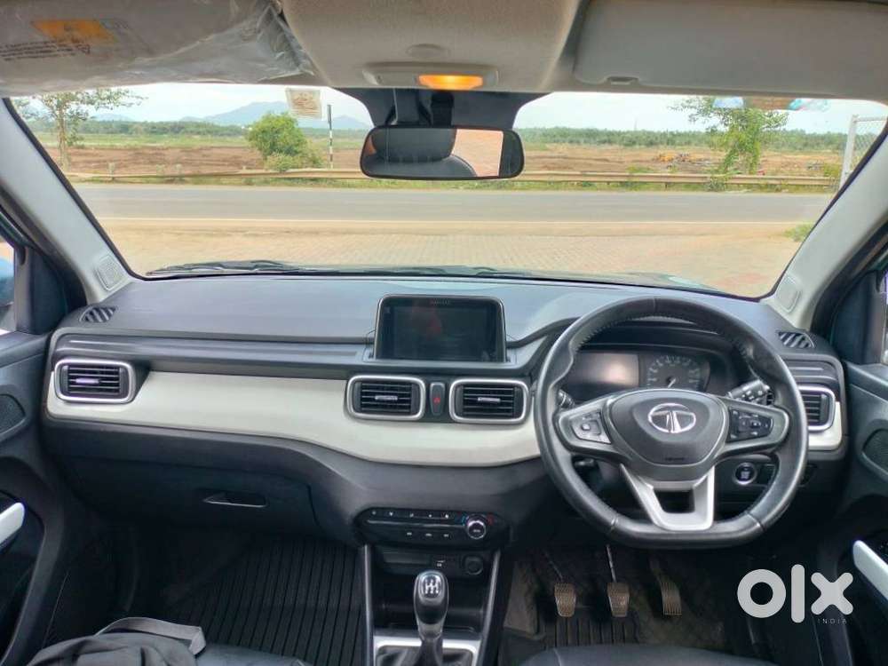 Tata Punch Creative, 2023, Petrol