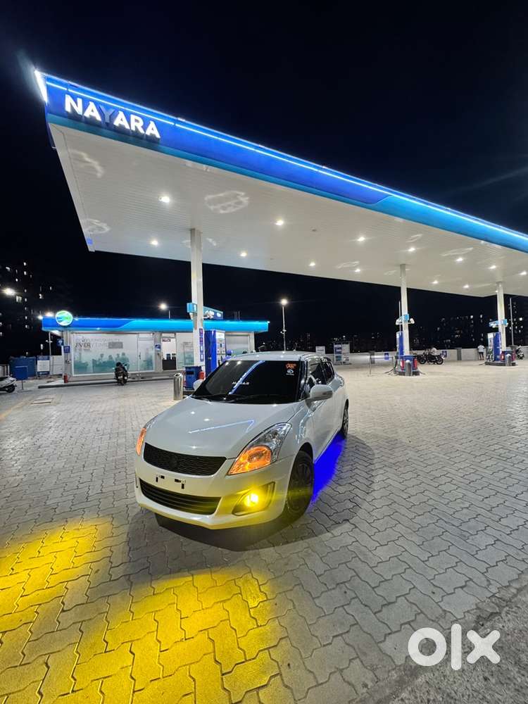 Maruti Suzuki Swift 2012 Petrol Manual