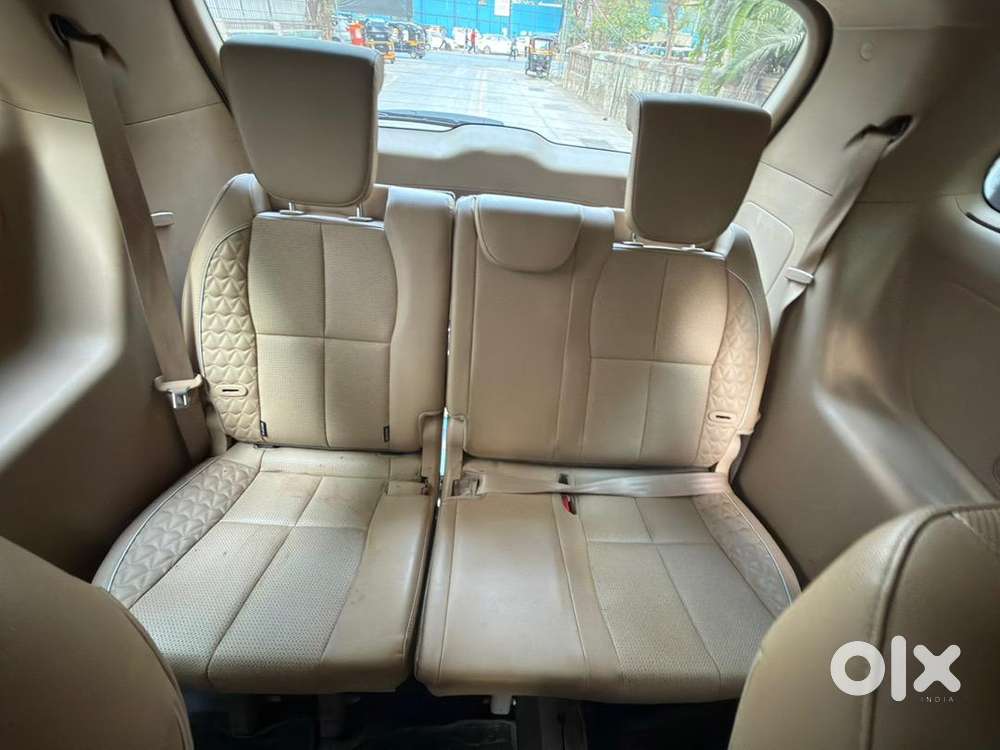 Kia Carnival Limousine Plus 2023
