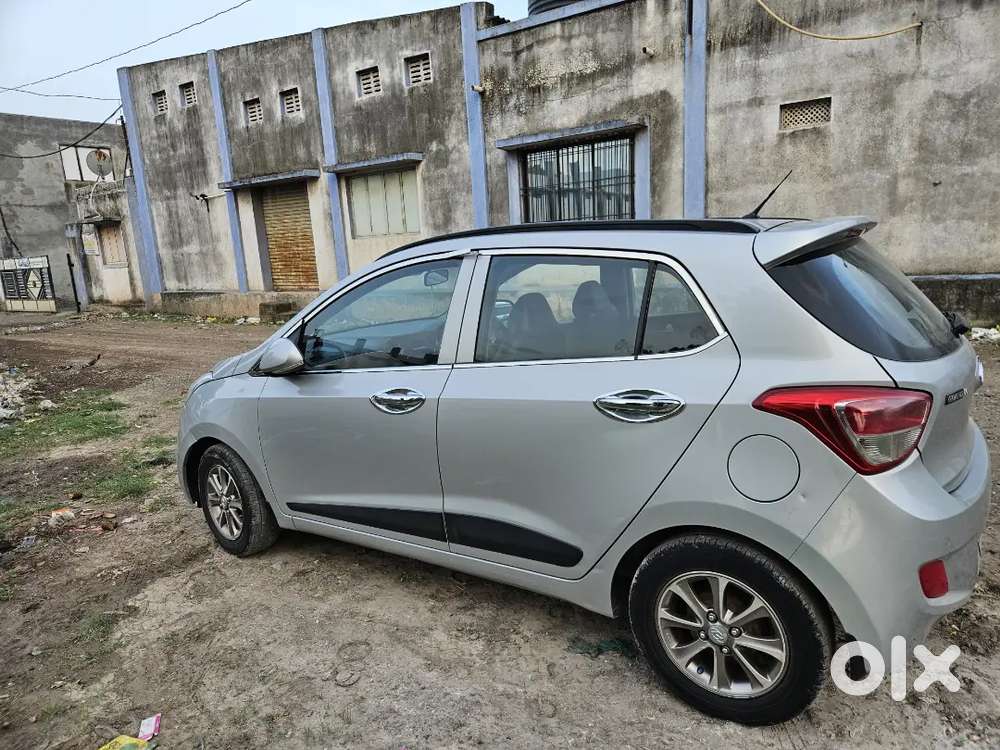 Hyundai Grand I10 Asta (o) At Cng