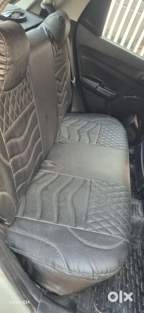 Maruti Suzuki Swift Lxi Optional-o, 2018, Petrol