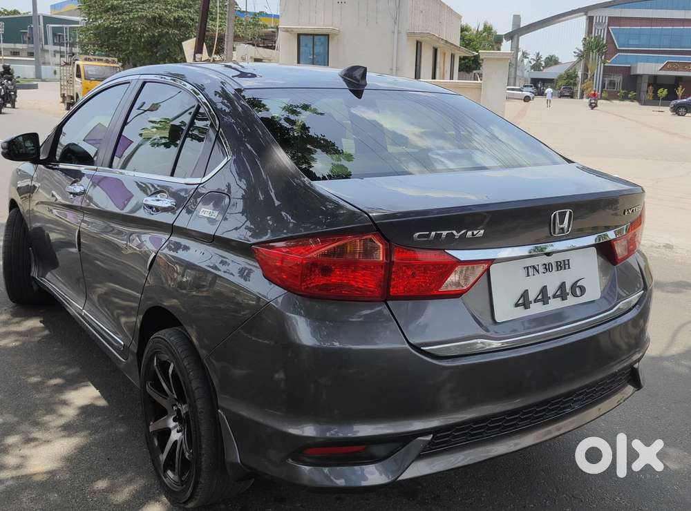 Honda City I-vtec V, 2017, Petrol