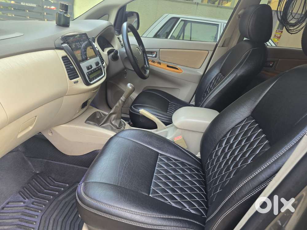 Toyota Innova 2.5 Vx 8 Str Bs-iii, 2009, Diesel