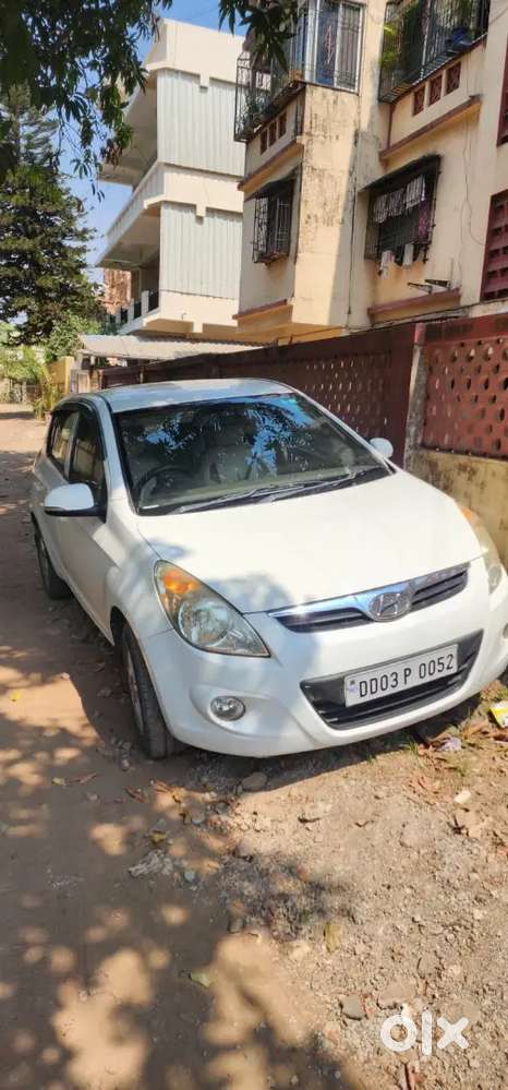Volkswagen Vento 2013 Petrol 84000 Km Driven