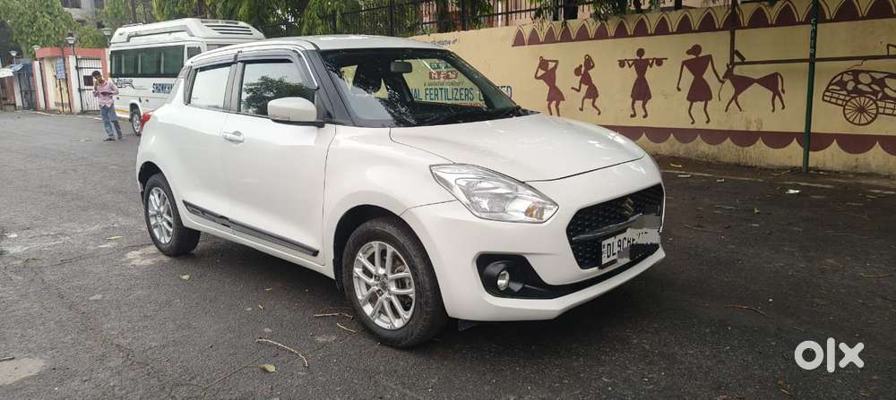 Maruti Suzuki Swift 1.3 Zxi, 2024, Petrol