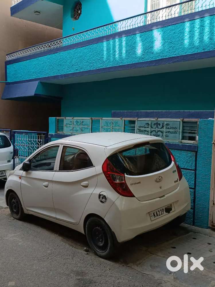 Hyundai Eon 2012 Petrol Well Maintained