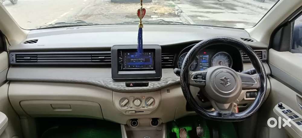 Maruti Suzuki Ertiga 1.5 Vxi, 2023, Petrol