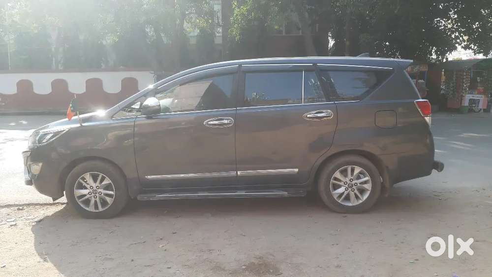 Toyota Innova Crysta 2018