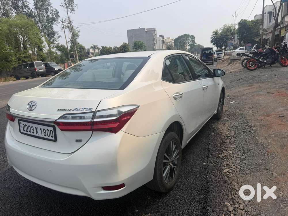 Toyota Corolla Altis Vl, 2017, Petrol