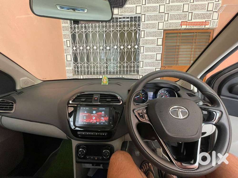 Tata Tiago Xz+ Dt Top Model Petrol