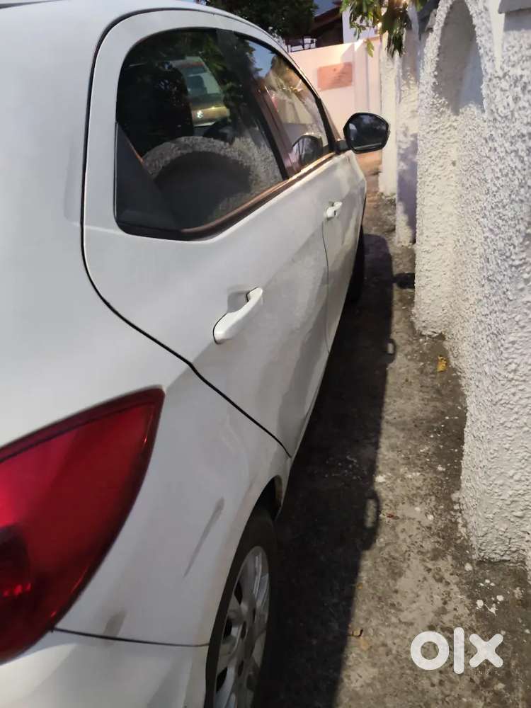 Tata Tiago 2018