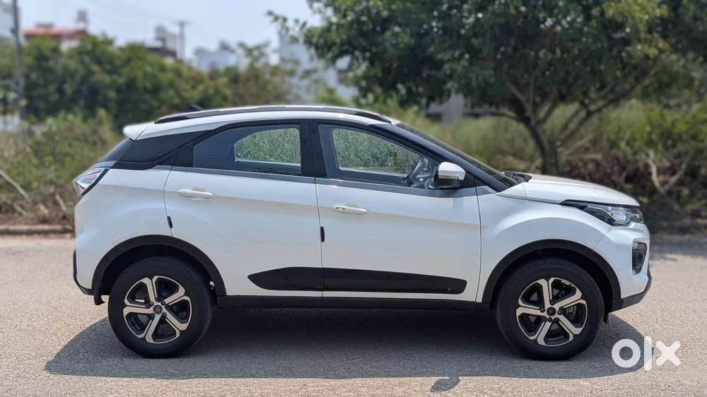 Tata Nexon 1.5 Revotorq Xz Plus, 2022, Petrol