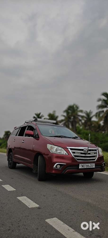 Toyota Innova 2011 Well Maintained
