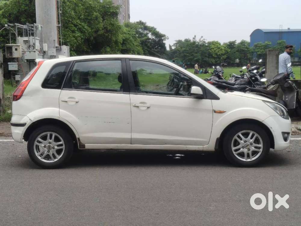 Ford Figo Diesel Titanium, 2012, Diesel
