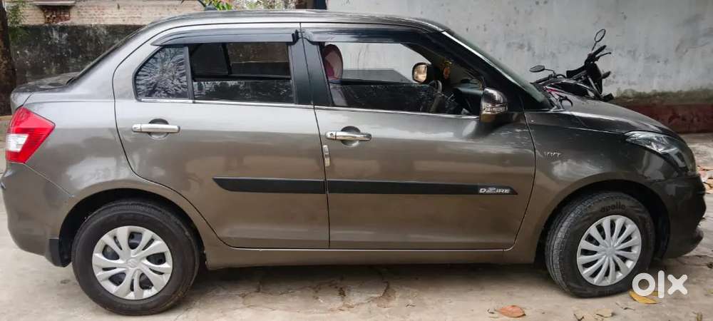 Maruti Suzuki Swift Dzire 2016 Petrol 45000 Km Driven