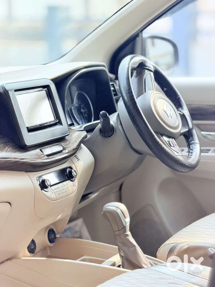 Maruti Suzuki Ertiga Zxi At Shvs, 2019, Petrol