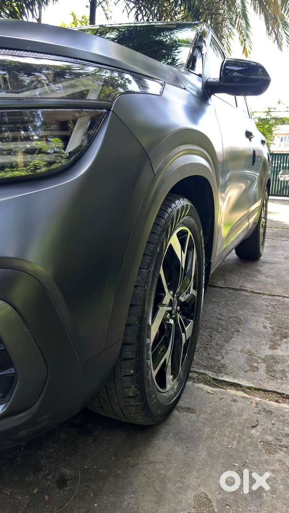 Kia Seltos Petrol 18000 Km Driven