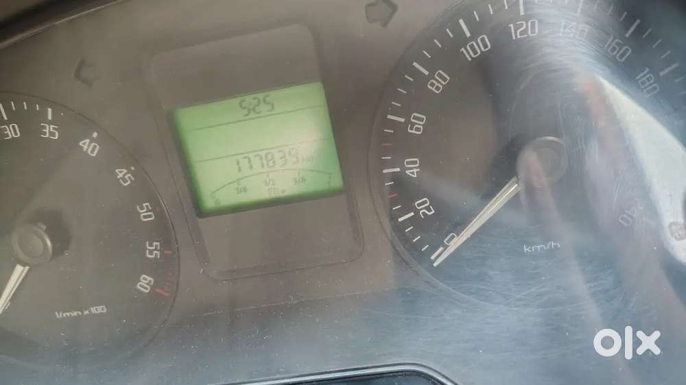 Skoda Rapid 2013 Tdi Model Second-hand Car