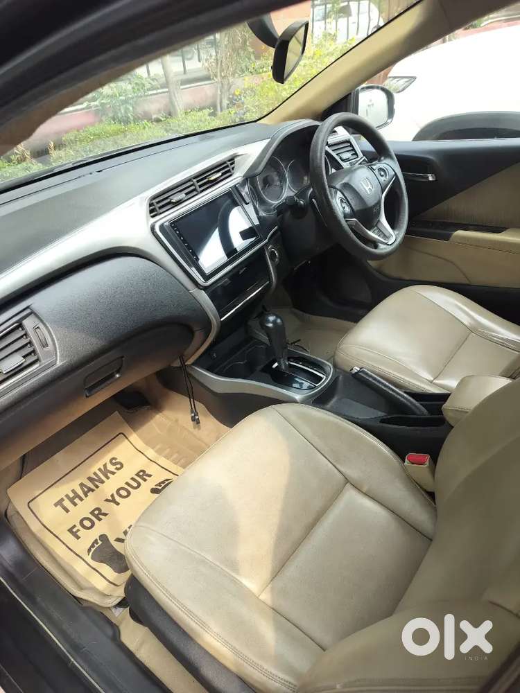 Honda City 1.5 V 2017