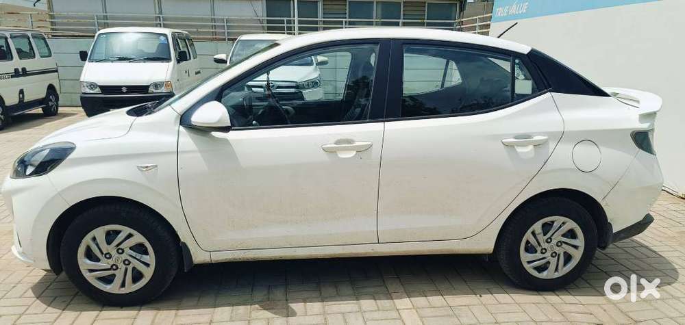 Hyundai Aura 1.2 S Petrol Amt, 2022, Cng & Hybrids