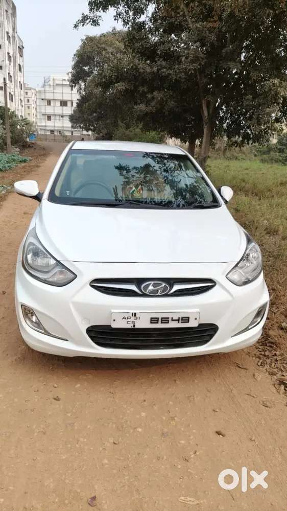 Hyundai Fluidic Verna 2012 Last