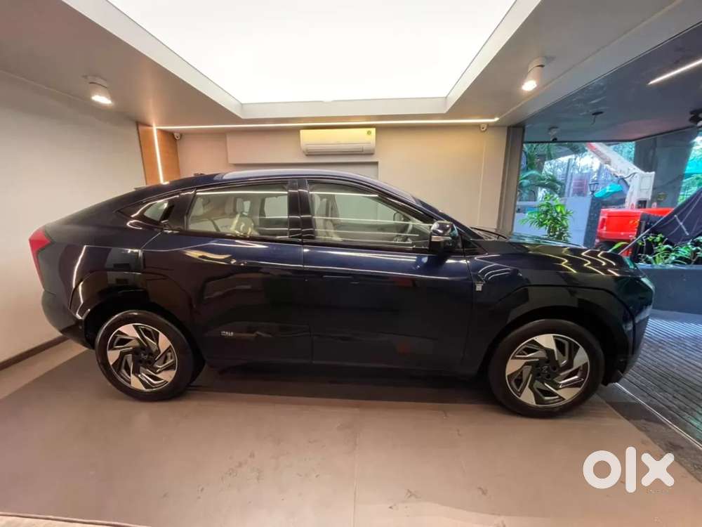Mahindra Xev 9e Three B79 Kwh, 2025, Electric