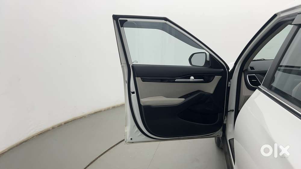 Kia Seltos Htx G, 2023, Petrol