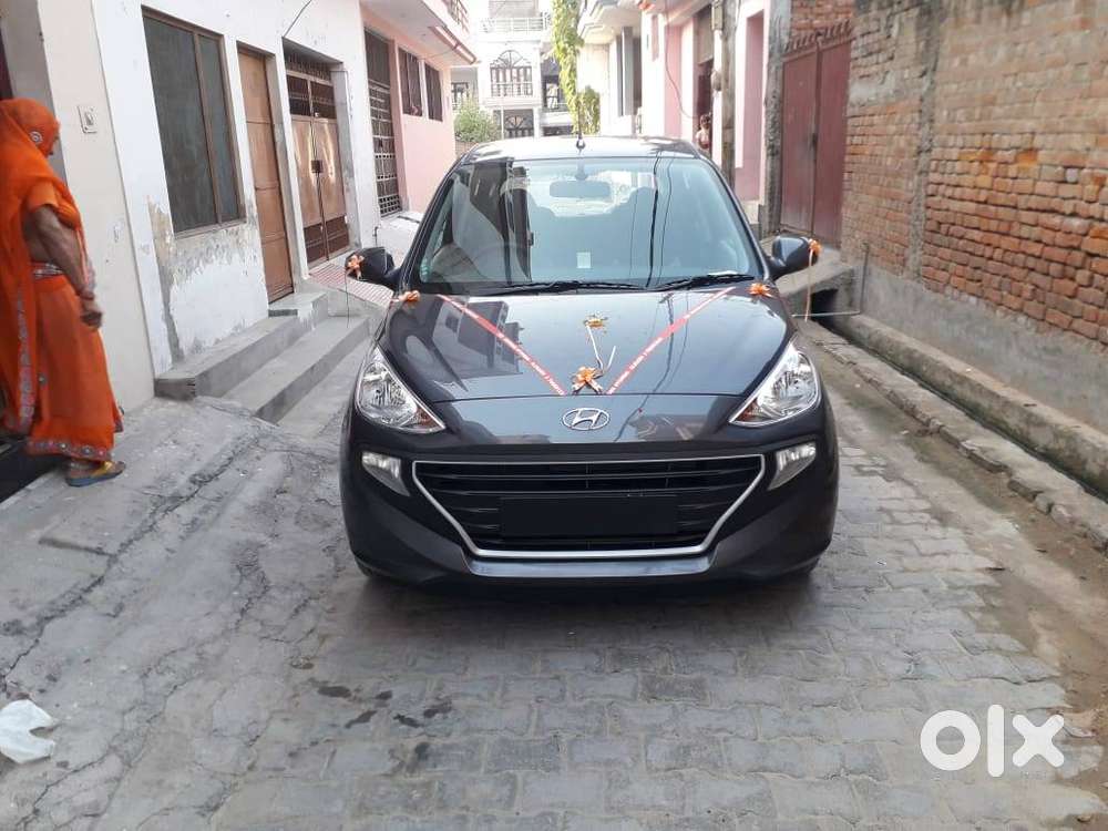 Less Driving Santro Top Model Urgent Sell