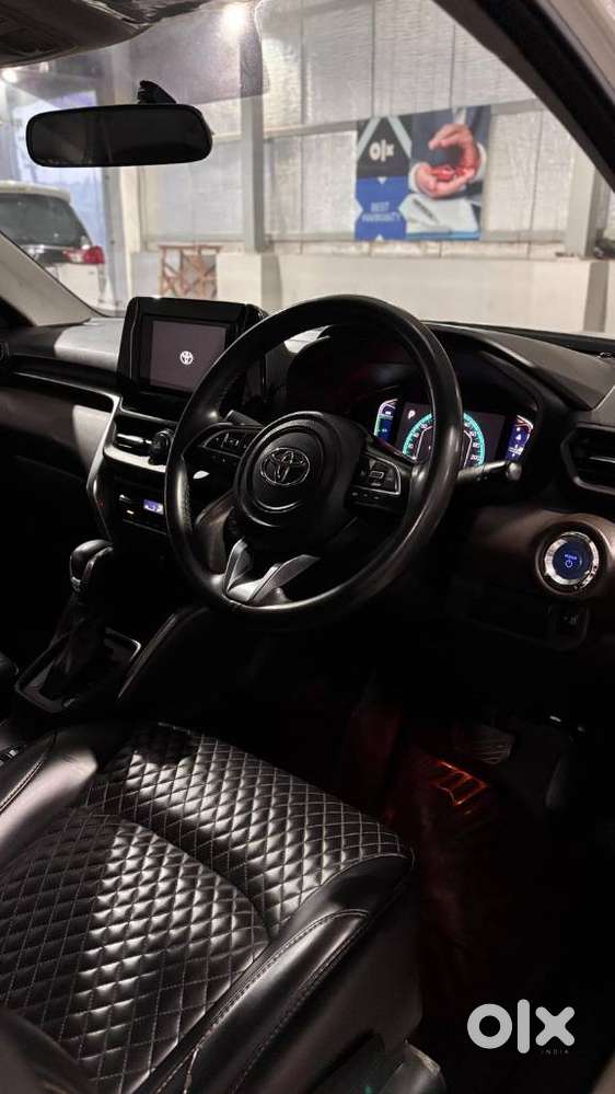 Toyota Urban Cruiser, 2022, Petrol