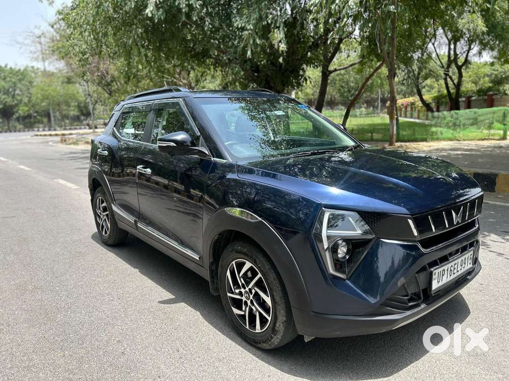 Mahindra Xuv 3xo Ax5 Pm Mt, 2024, Petrol