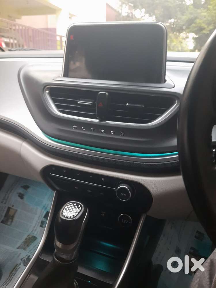 Tata Altroz 1.2 Xza Plus, 2022, Petrol