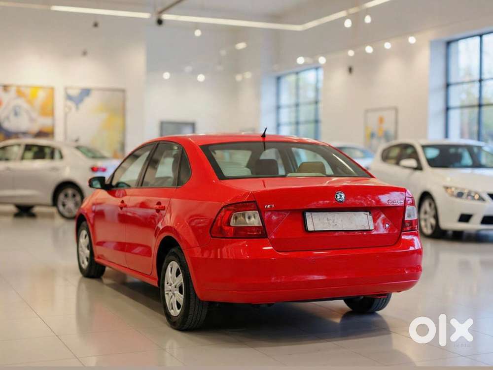 Skoda Rapid 1.6 Mpi Ambition, 2012, Petrol