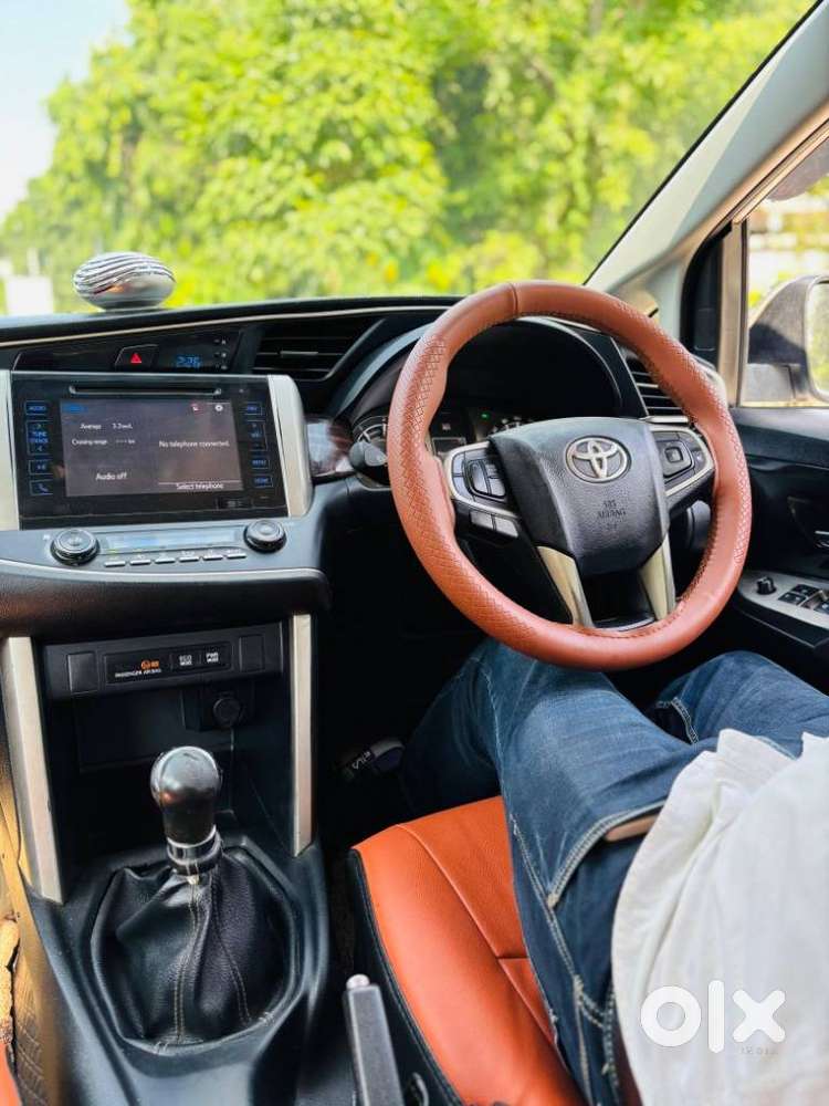 Toyota Innova Crysta 2.7 V, 2018, Diesel