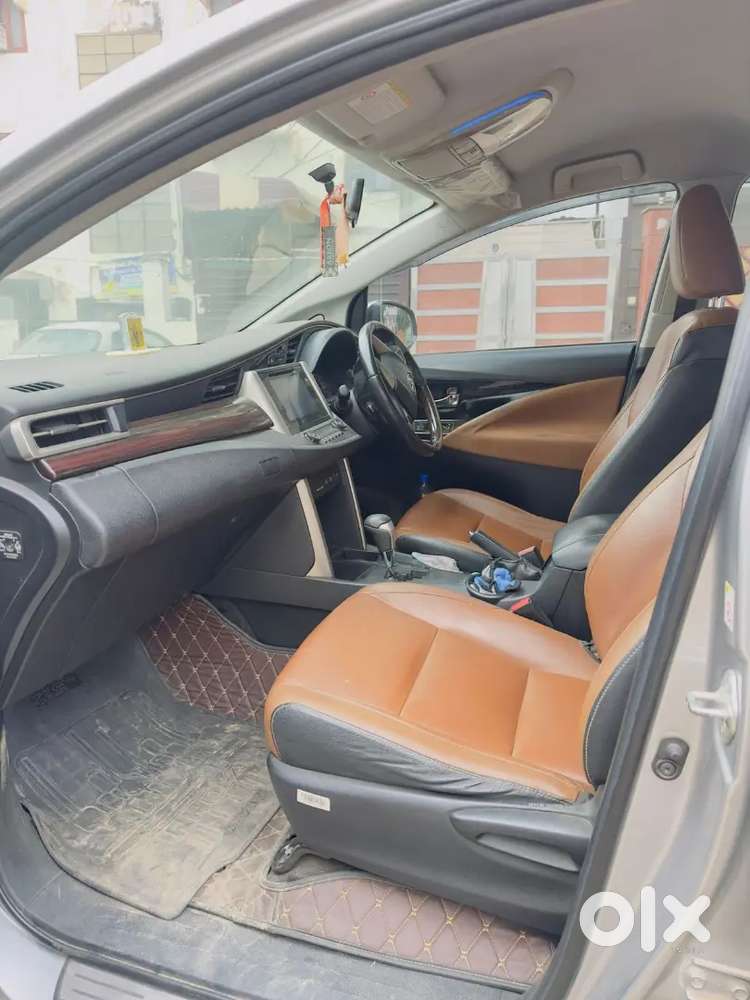 Toyota Innova Crysta 2017