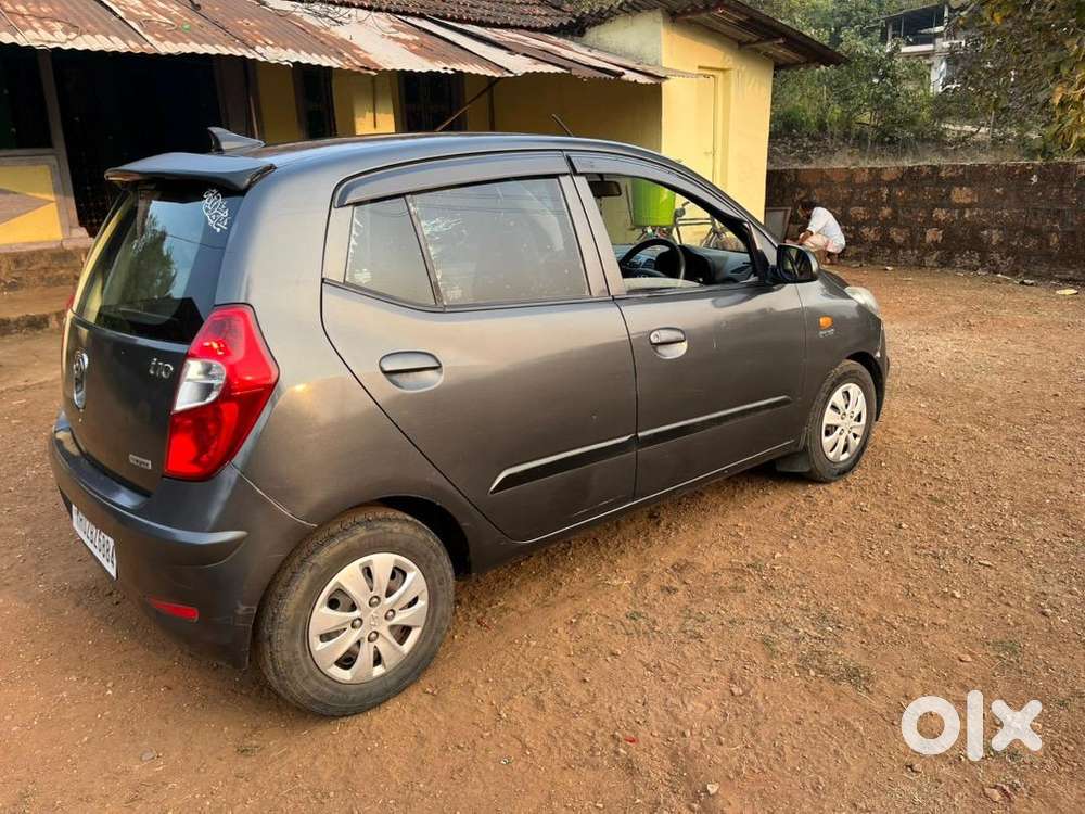 Hyundai Petrol Manual 2011