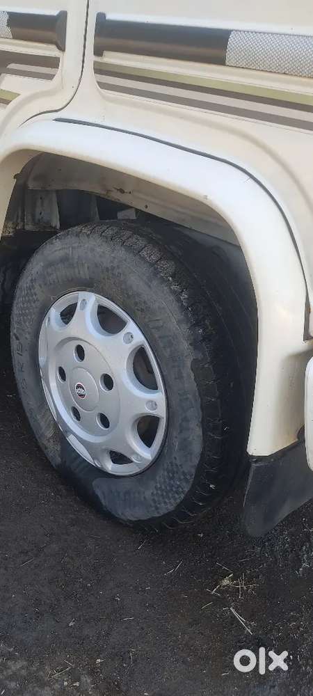 Mahindra Bolero 1.5 B4 2021
