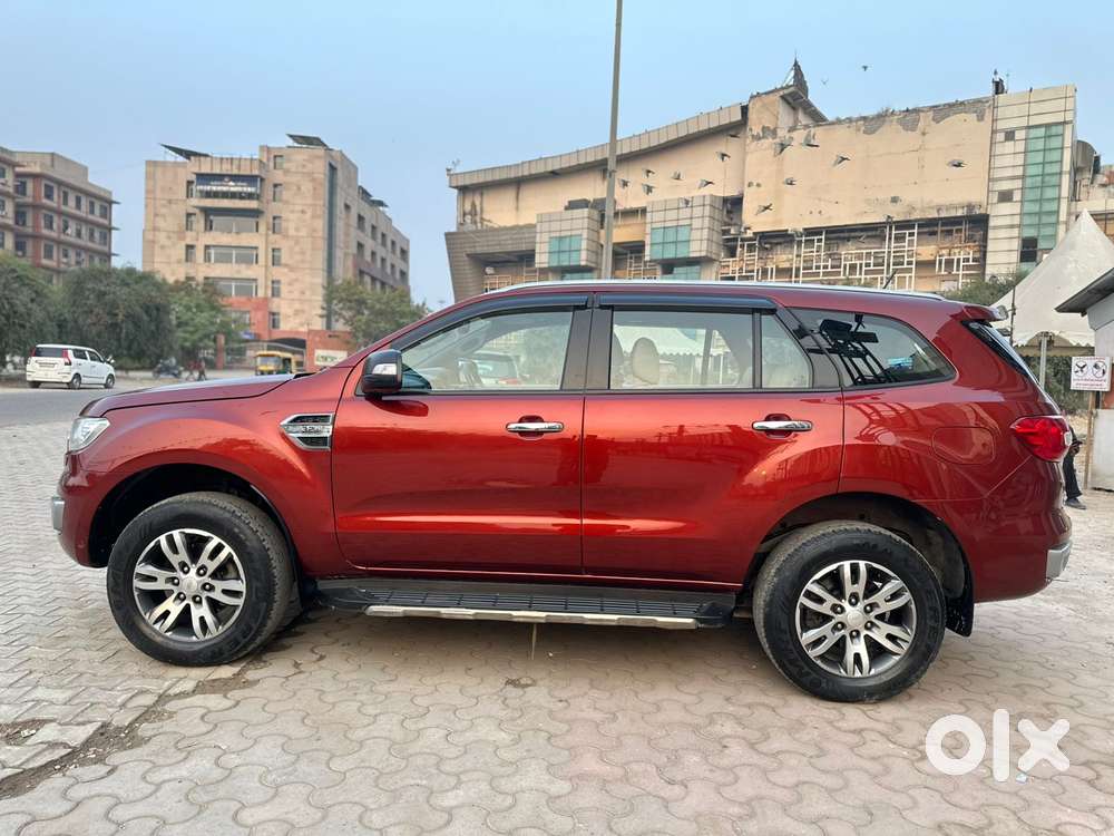 Ford Endeavour 3.2 Titanium At 4x4, 2016, Diesel