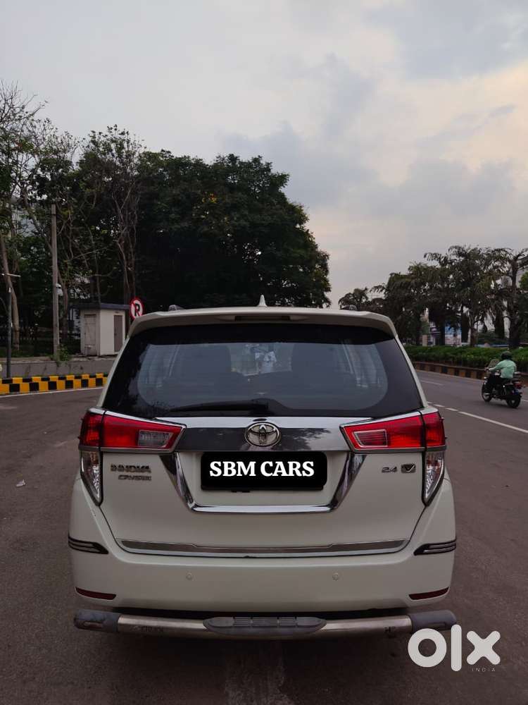 Toyota Innova Crysta 2.4 V 7 Str, 2018, Diesel