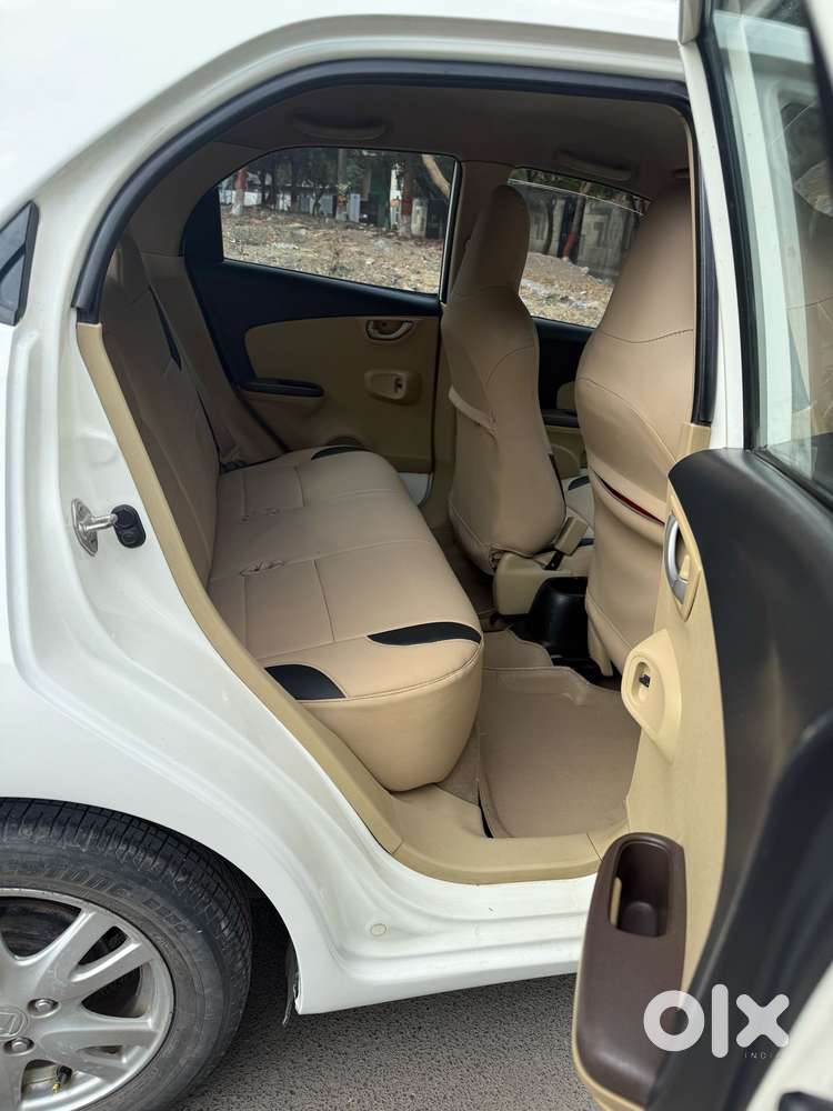 Honda Brio V Mt, 2012, Petrol