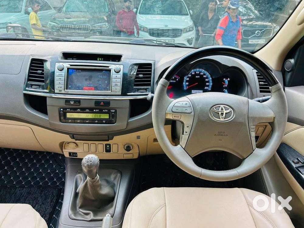 Toyota Fortuner 2011-2016 4x2 Manual, 2013, Diesel