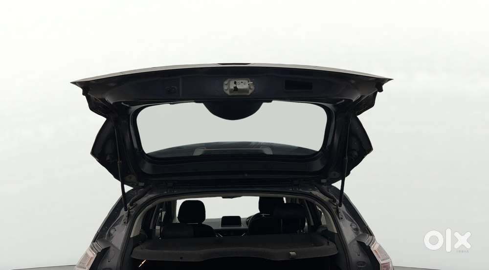 Tata Nexon 1.2 Revotron Xza Plus, 2018, Petrol