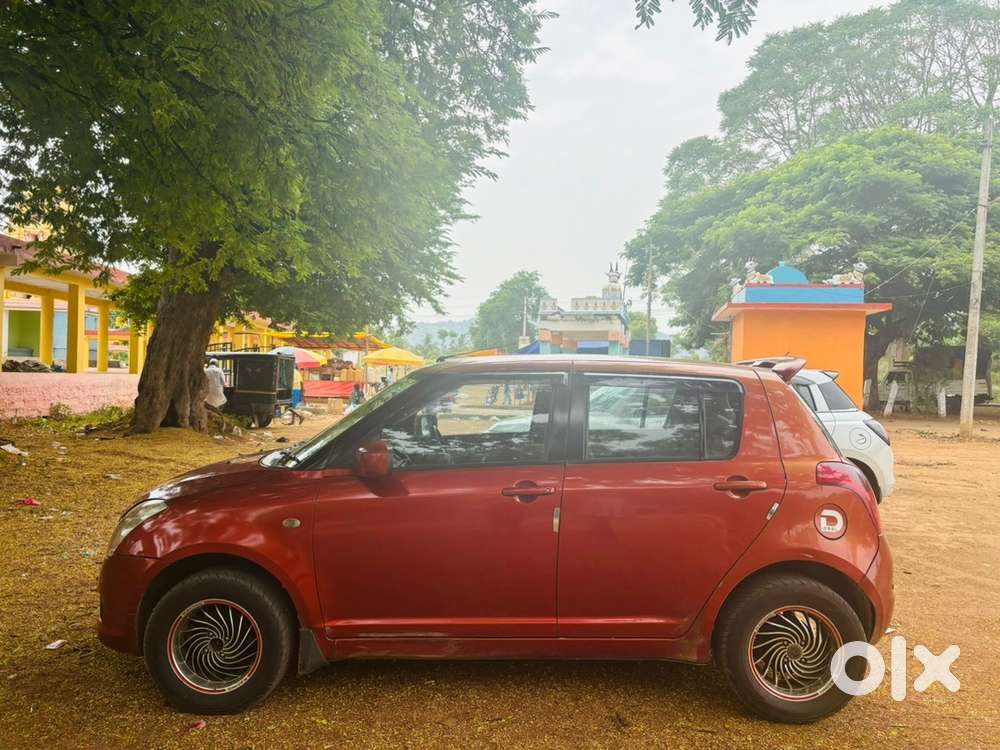 Maruti Swift Vdi Diesel 2010 Model