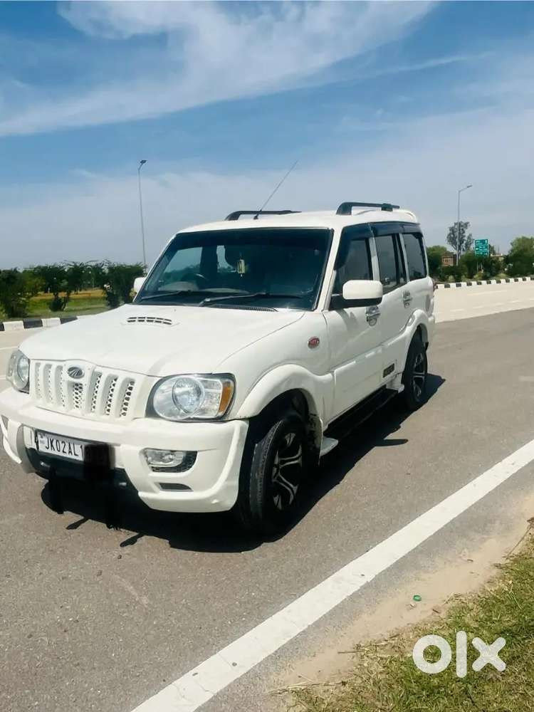 Mahindra Scorpio Classic 2009 Diesel 85000 Km Driven