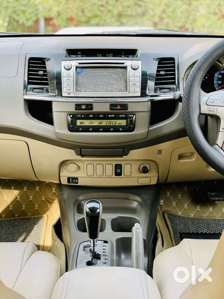 Toyota Fortuner 3.0 4x2 Automatic, 2013, Diesel