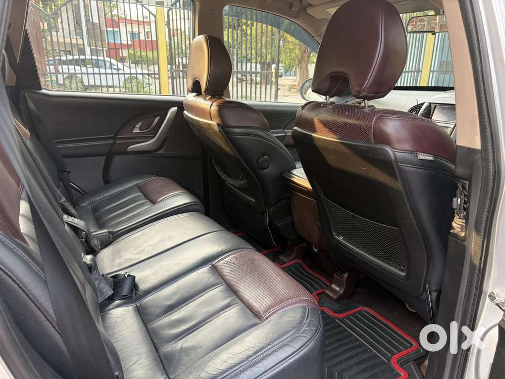 Mahindra Xuv500 W8, 2014, Diesel